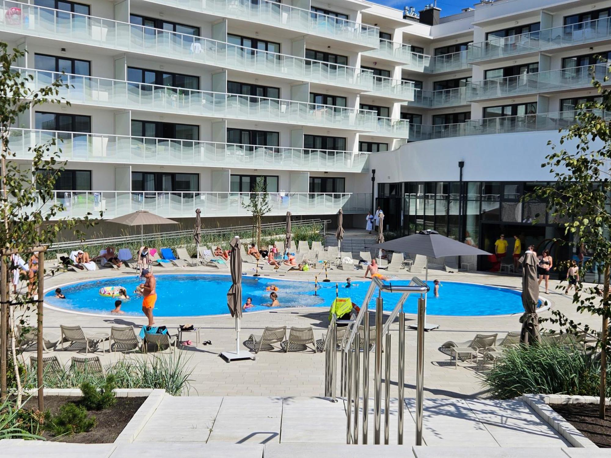 Polanki Aqua Apartment Kołobrzeg Extérieur photo